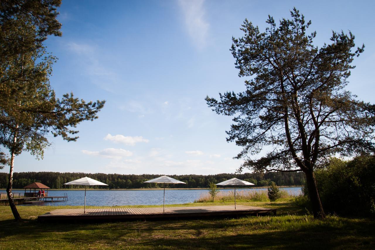 Duck Lake Villa Полацк Екстериор снимка
